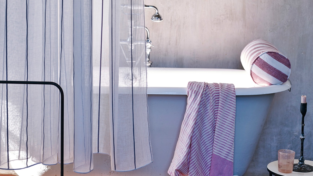 how-to-keep-shower-curtain-from-molding