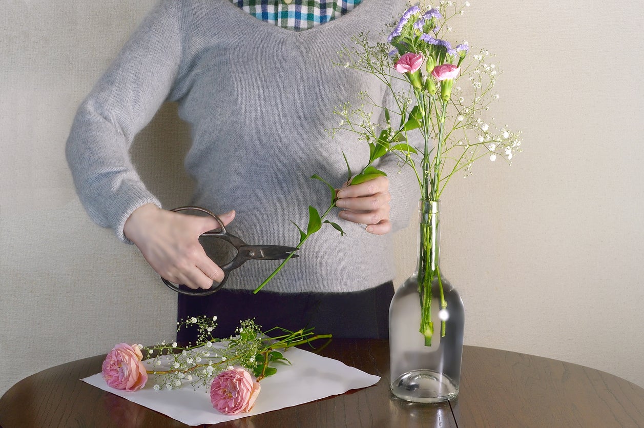 How To Keep Vase Flowers Alive