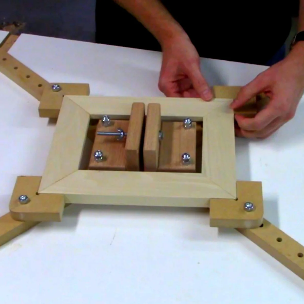How To Make A Picture Frame Clamp