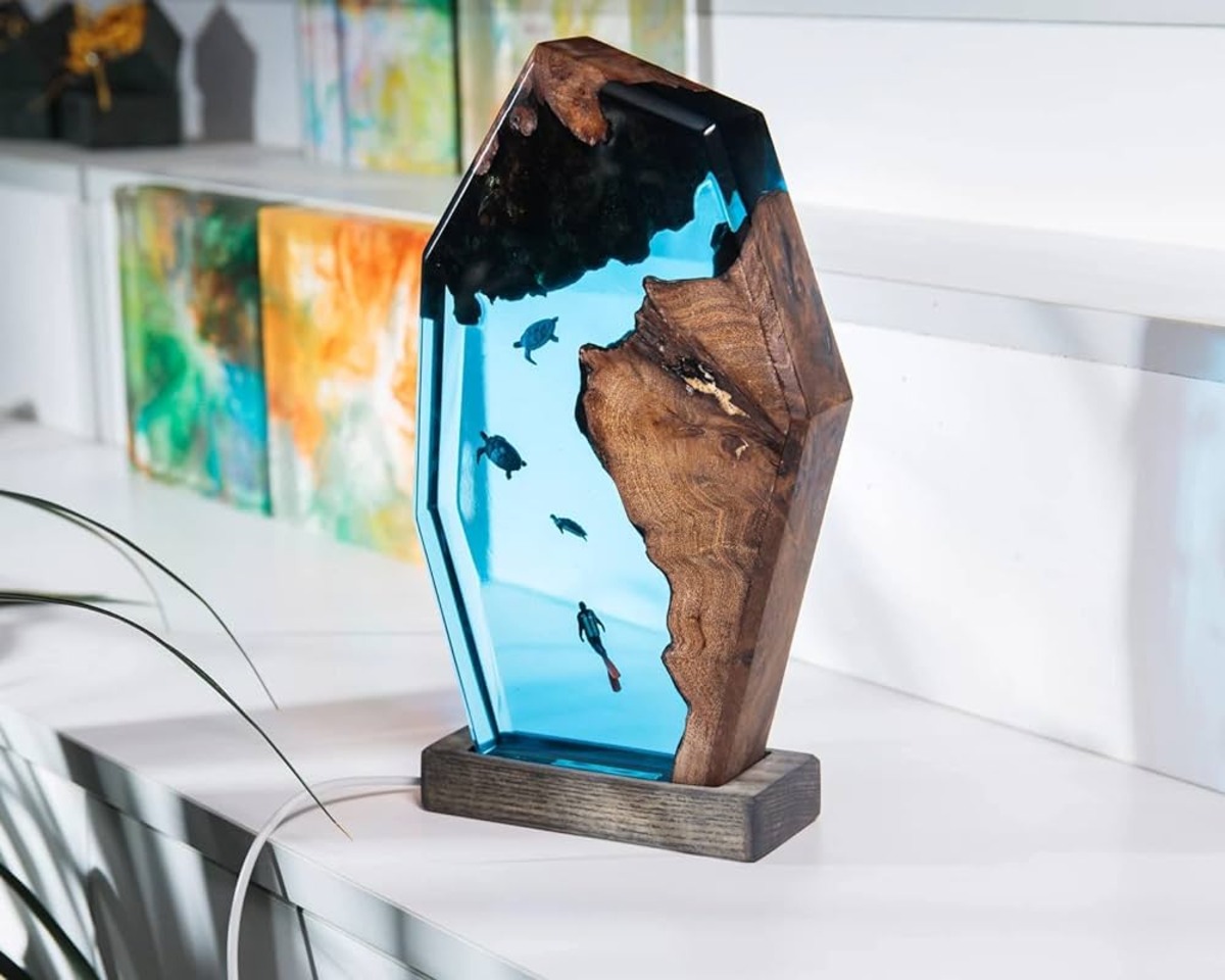 How To Make A Resin Lamp