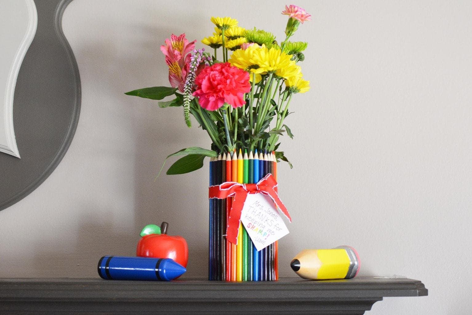 How To Make Colored Pencil Vase