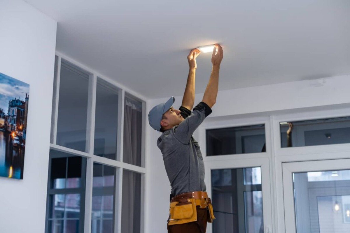 How To Remove Ceiling Lamp Cover