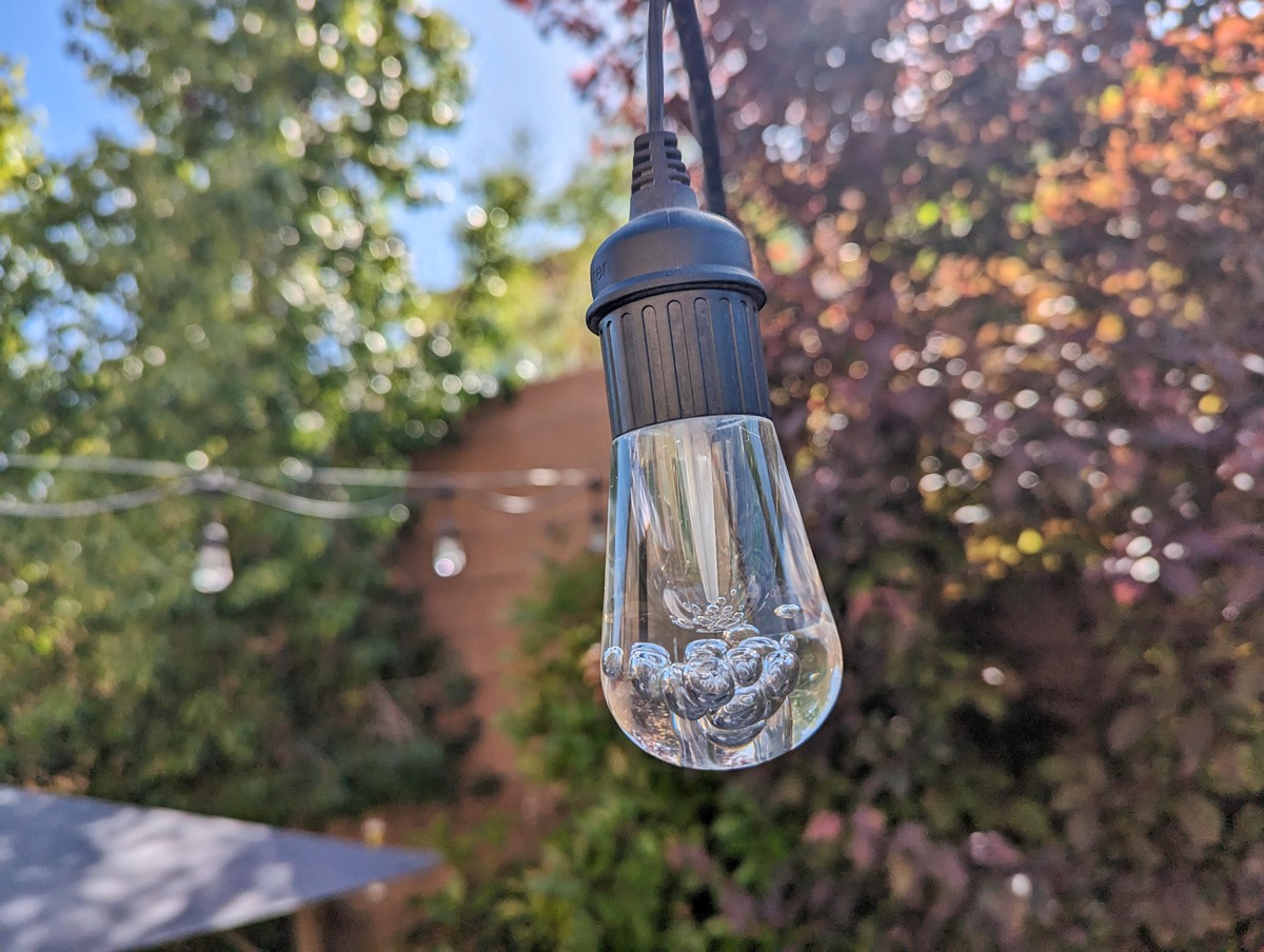 How To Replace Bulb On String Light