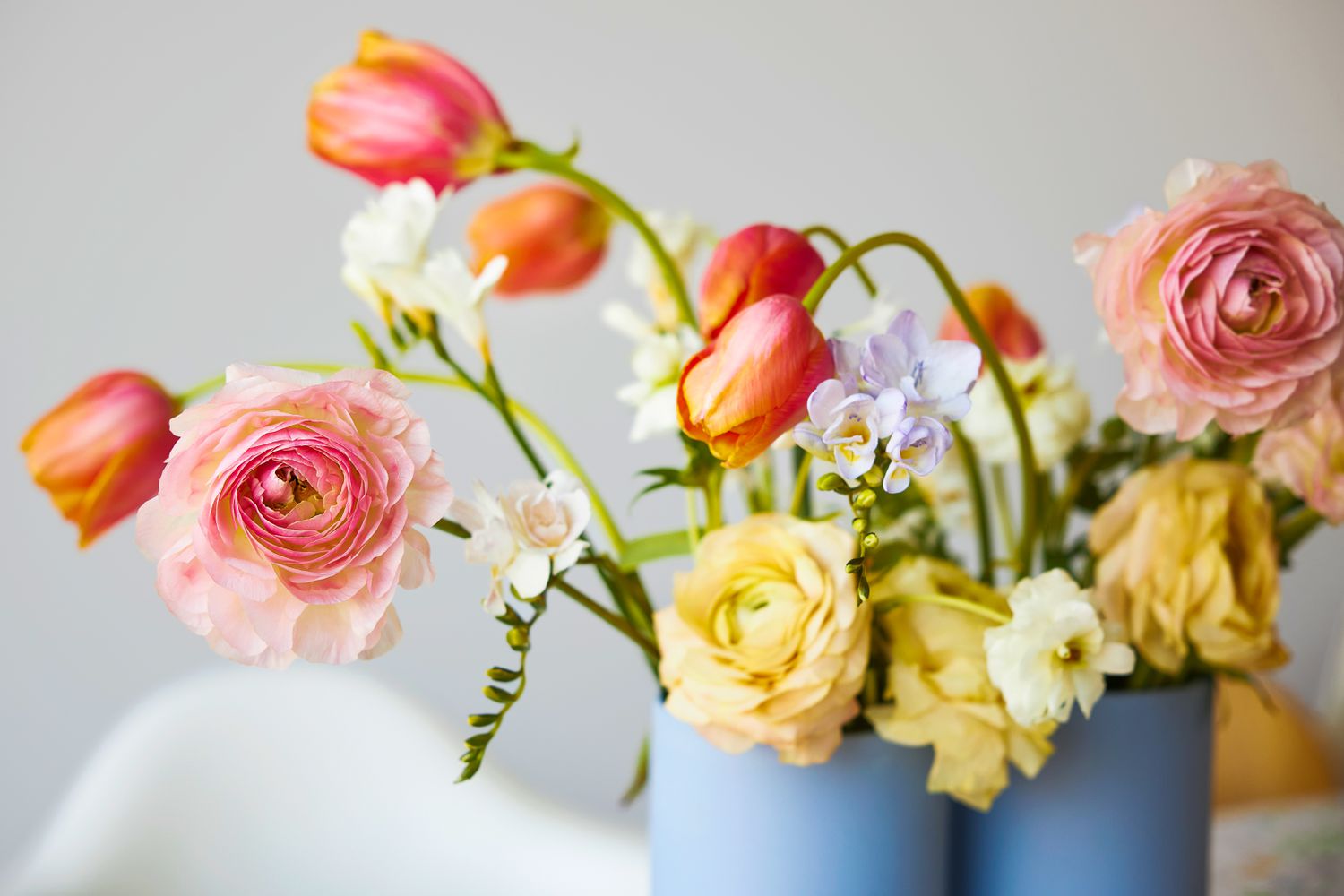 How To Revive Dying Flowers In A Vase