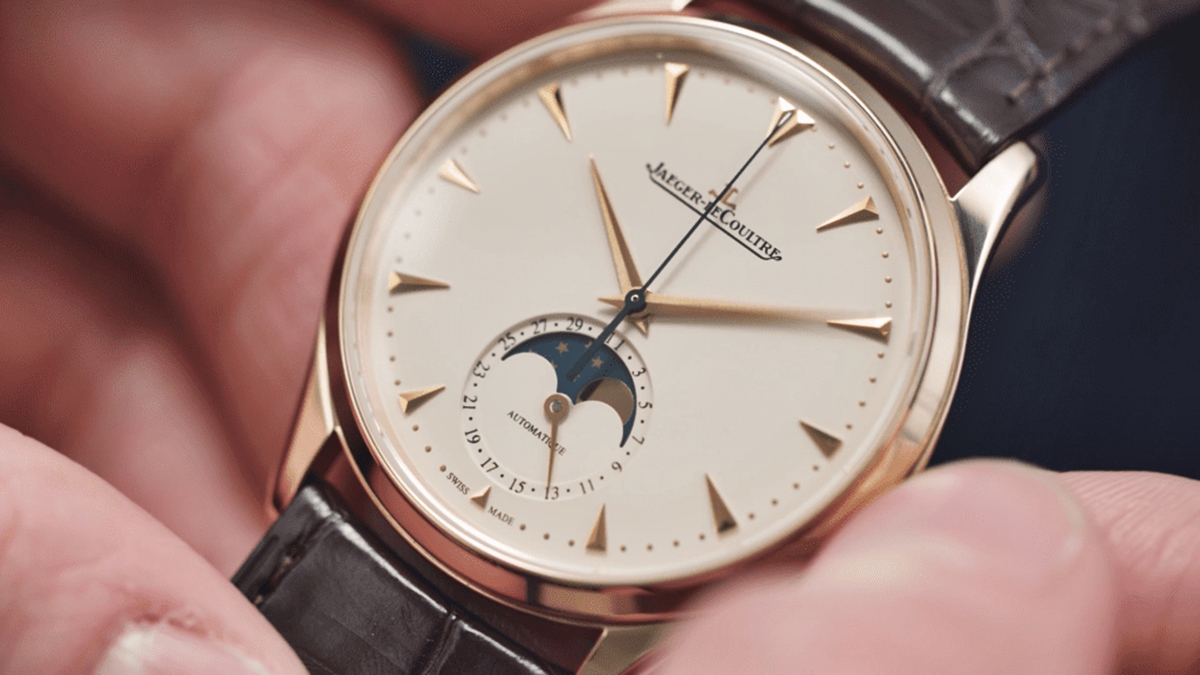 how-to-set-a-moonphase-watch