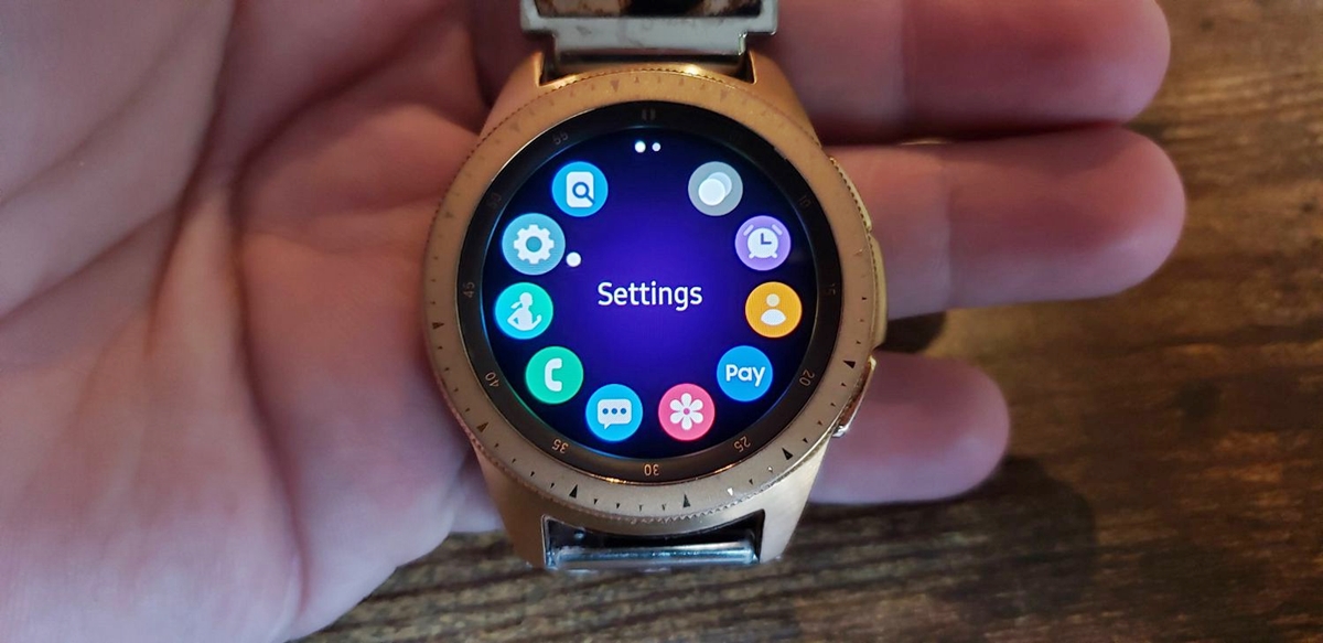 How To Turn On My Samsung Watch