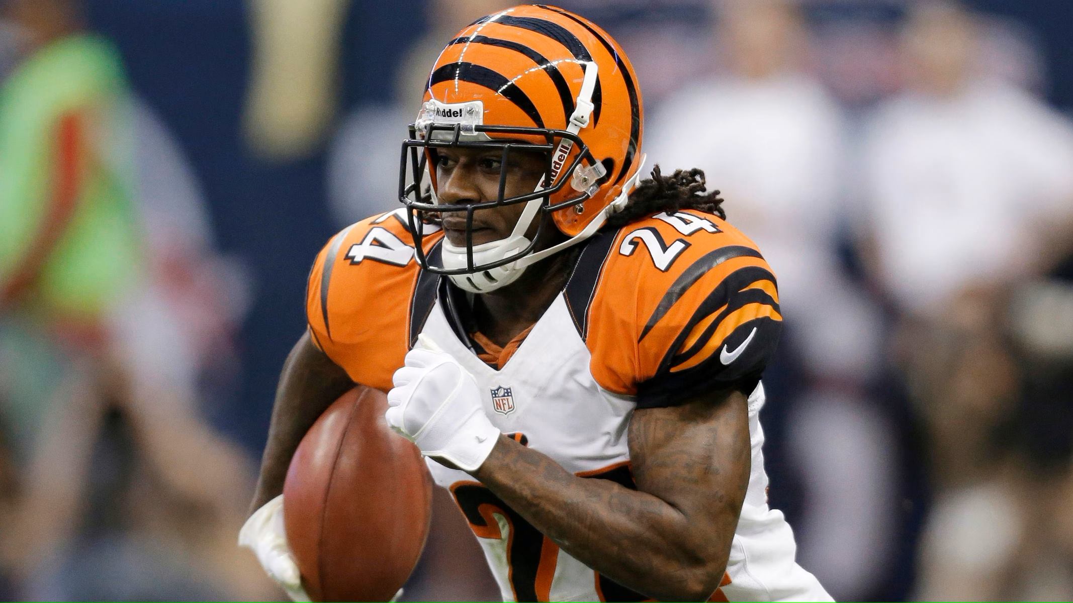Pacman Jones Denounces After Being Arrested At An Airport