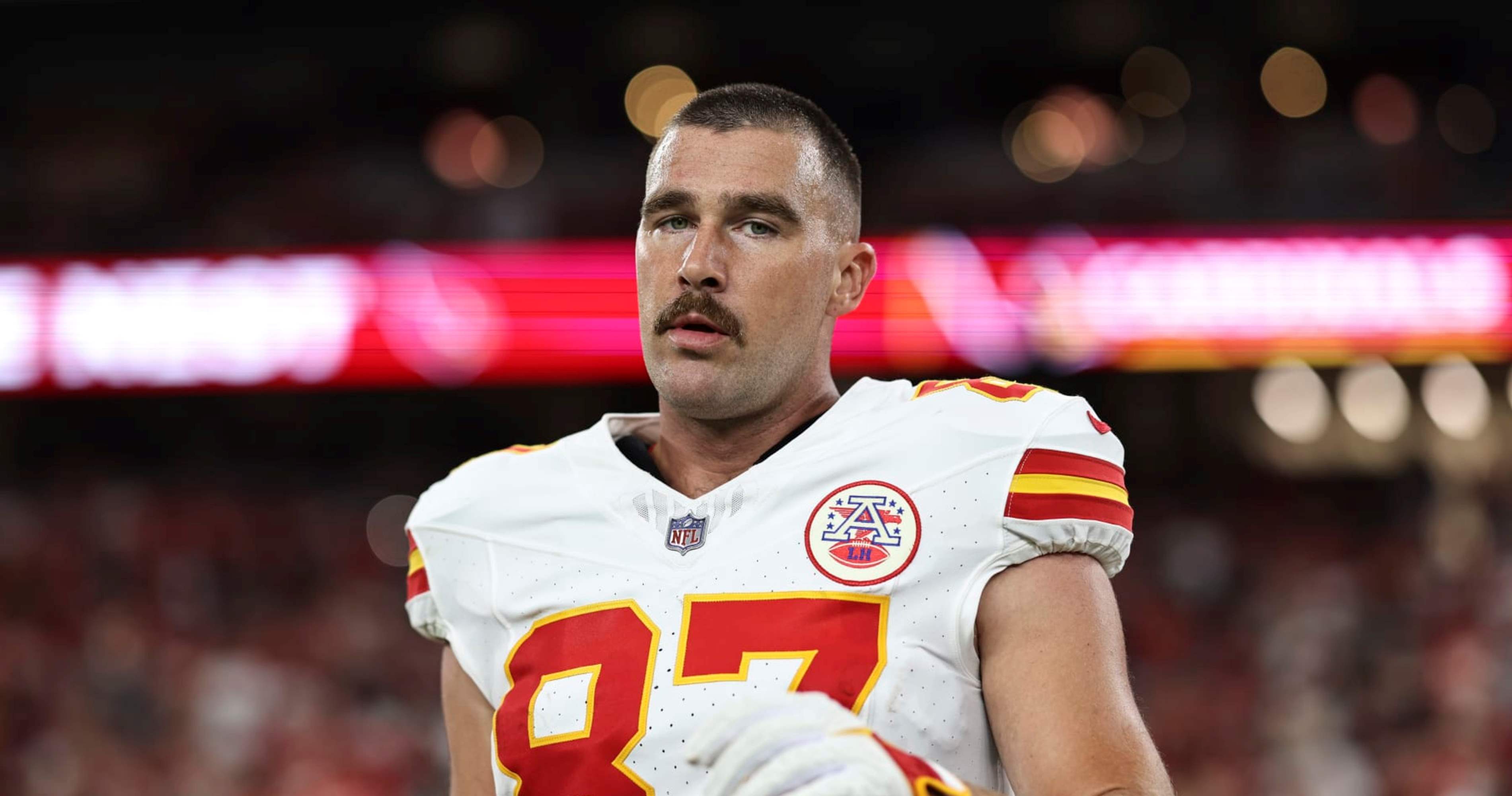 Travis Kelce Invites Taylor Swift To Chiefs Game: Will Romance Spark?