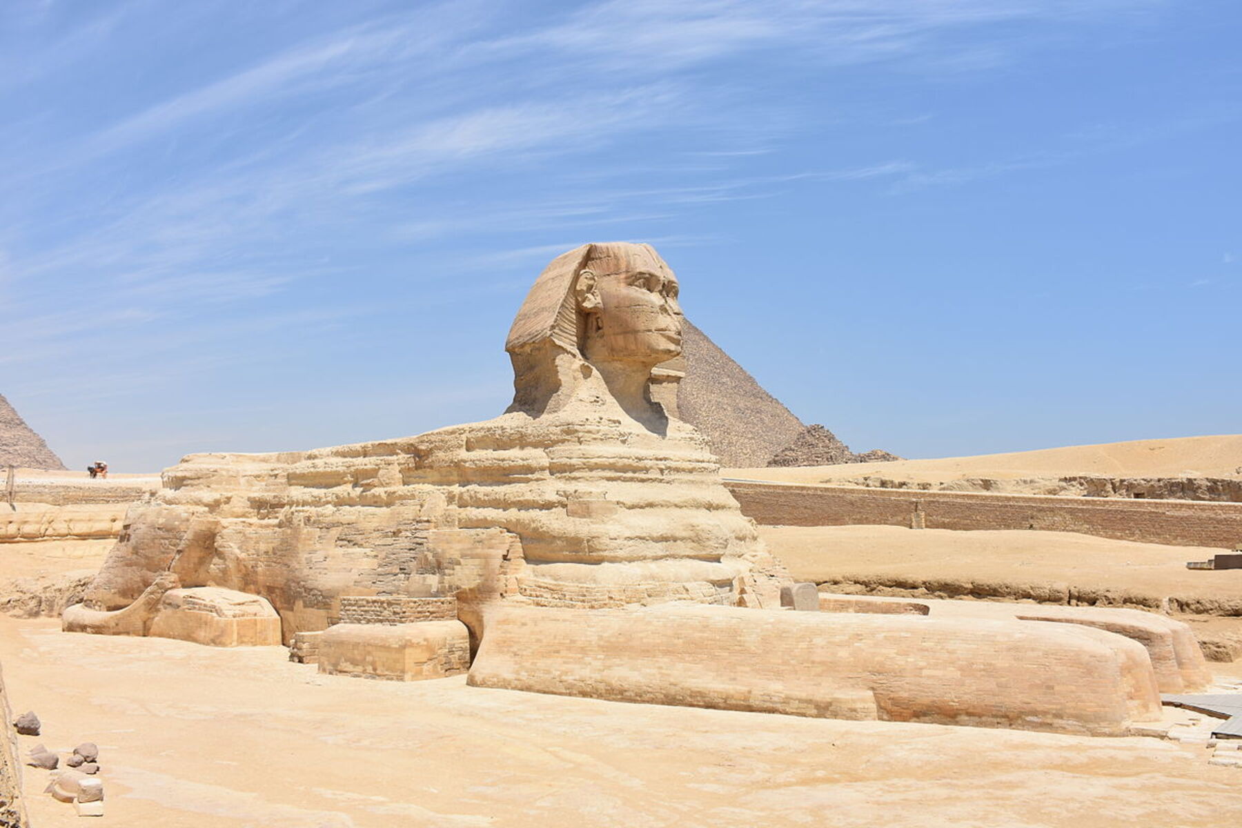 What Is The Oldest Known Monumental Sculpture In Egypt?