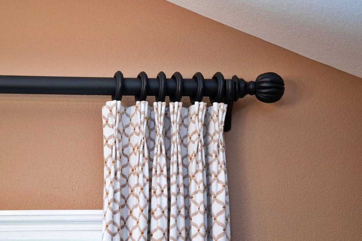 what-size-curtain-rod-for-grommet-curtains