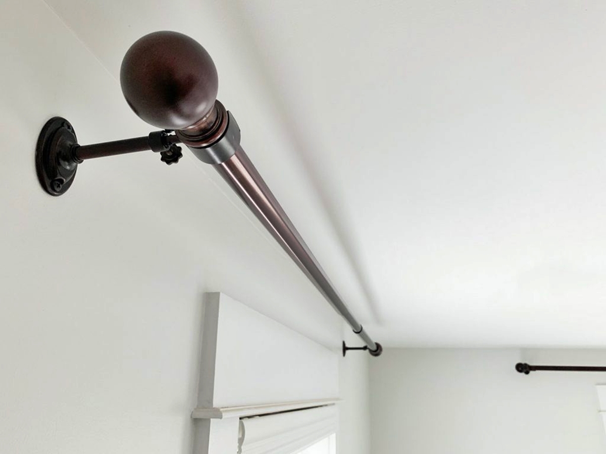 Where To Hang Curtain Rods