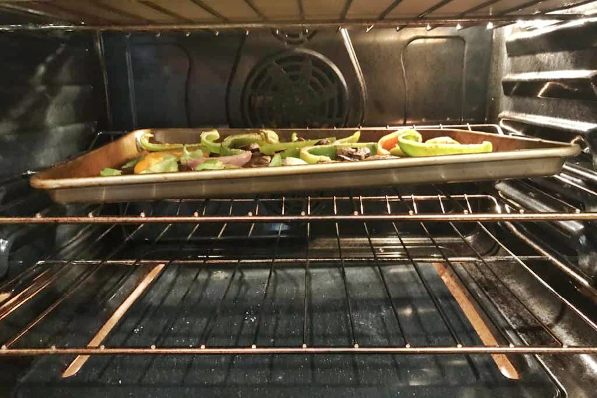 Why Does My Baking Tray Bend In The Oven