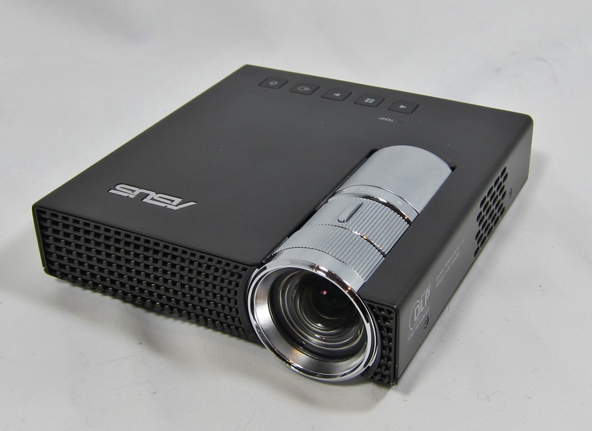 10 Superior Portable Projector for 2023