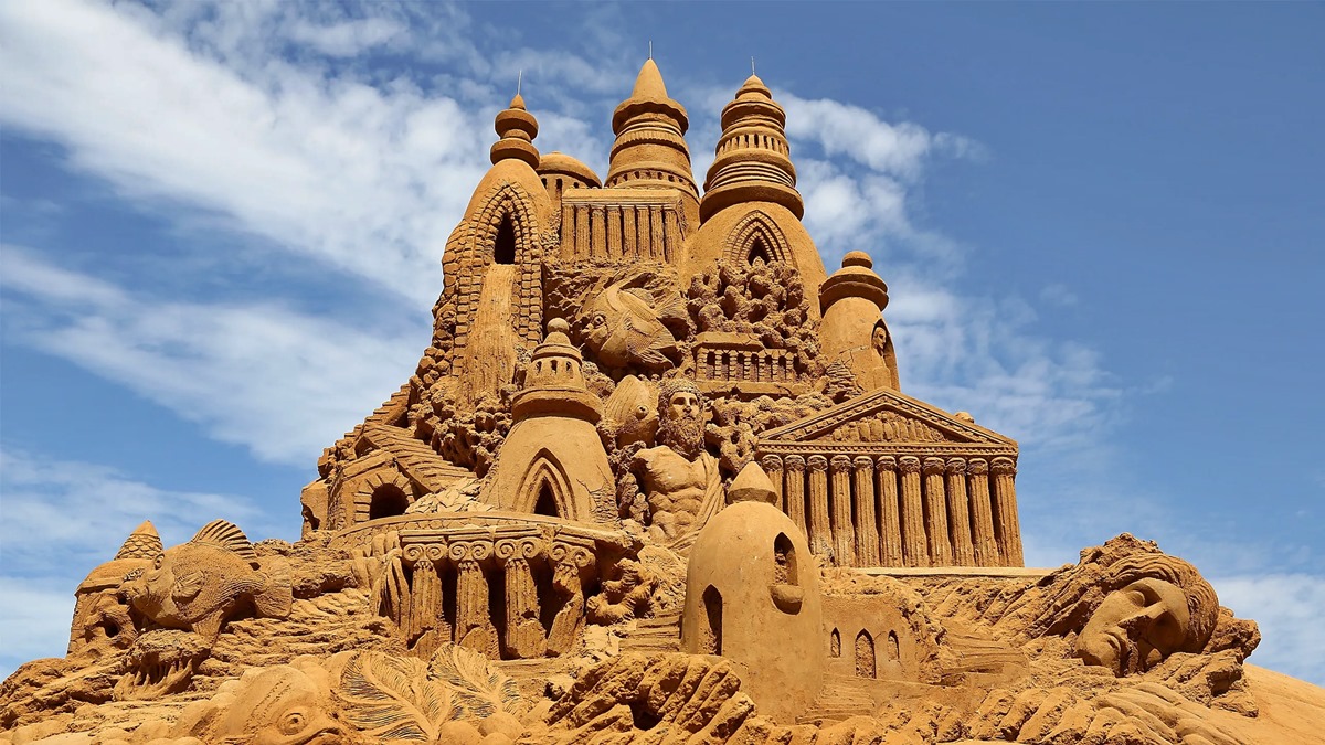 11 Incredible Sand Sculpture for 2024