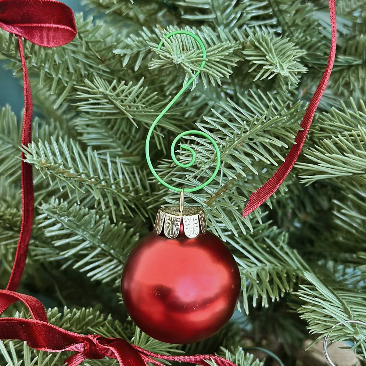13 Amazing Christmas Ornament Hooks for 2024
