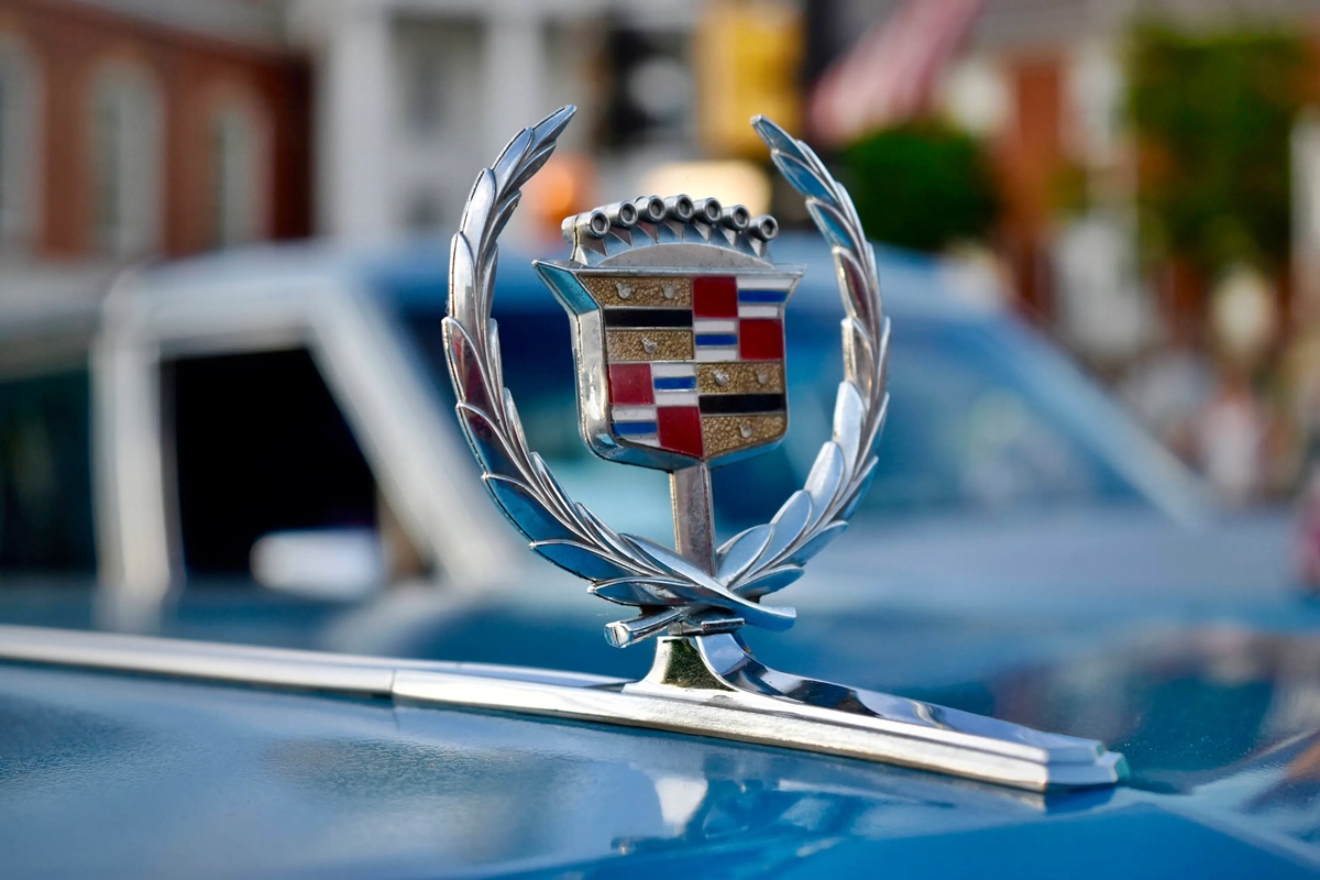 14 Superior Cadillac Hood Ornament for 2024