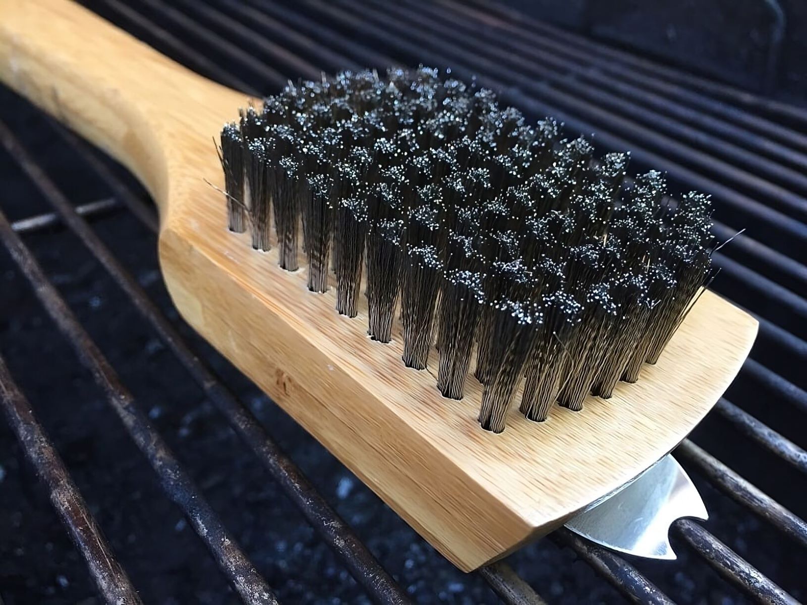  GRILLART Grill Brush Bristle Free & Wire Combined BBQ Brush -  Safe & Efficient Grill Cleaning Brush- 17 Grill Cleaner Brush for  Gas/Porcelain/Charbroil Grates - BBQ Accessories Gifts for Men 