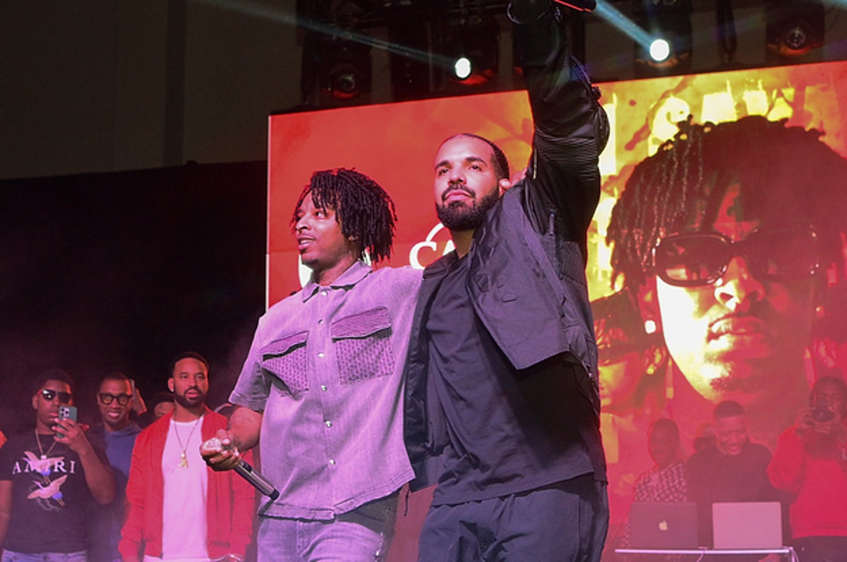 21 Savage Joins Drake In Toronto, Leaving United States For The First Time In Years