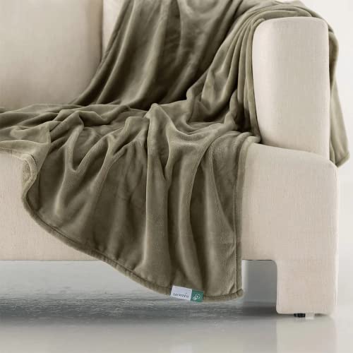 Berkshire VelvetLoft® Throw Blanket