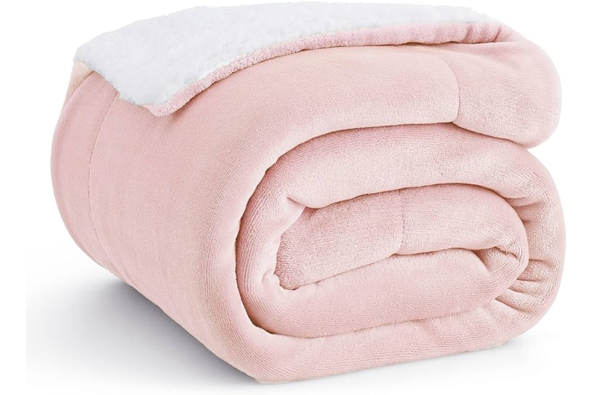 8 Best Fluffy Blanket for 2024