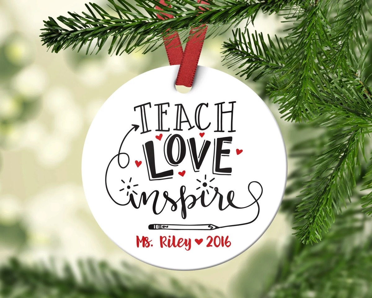 8 Incredible Teacher Christmas Ornament for 2024