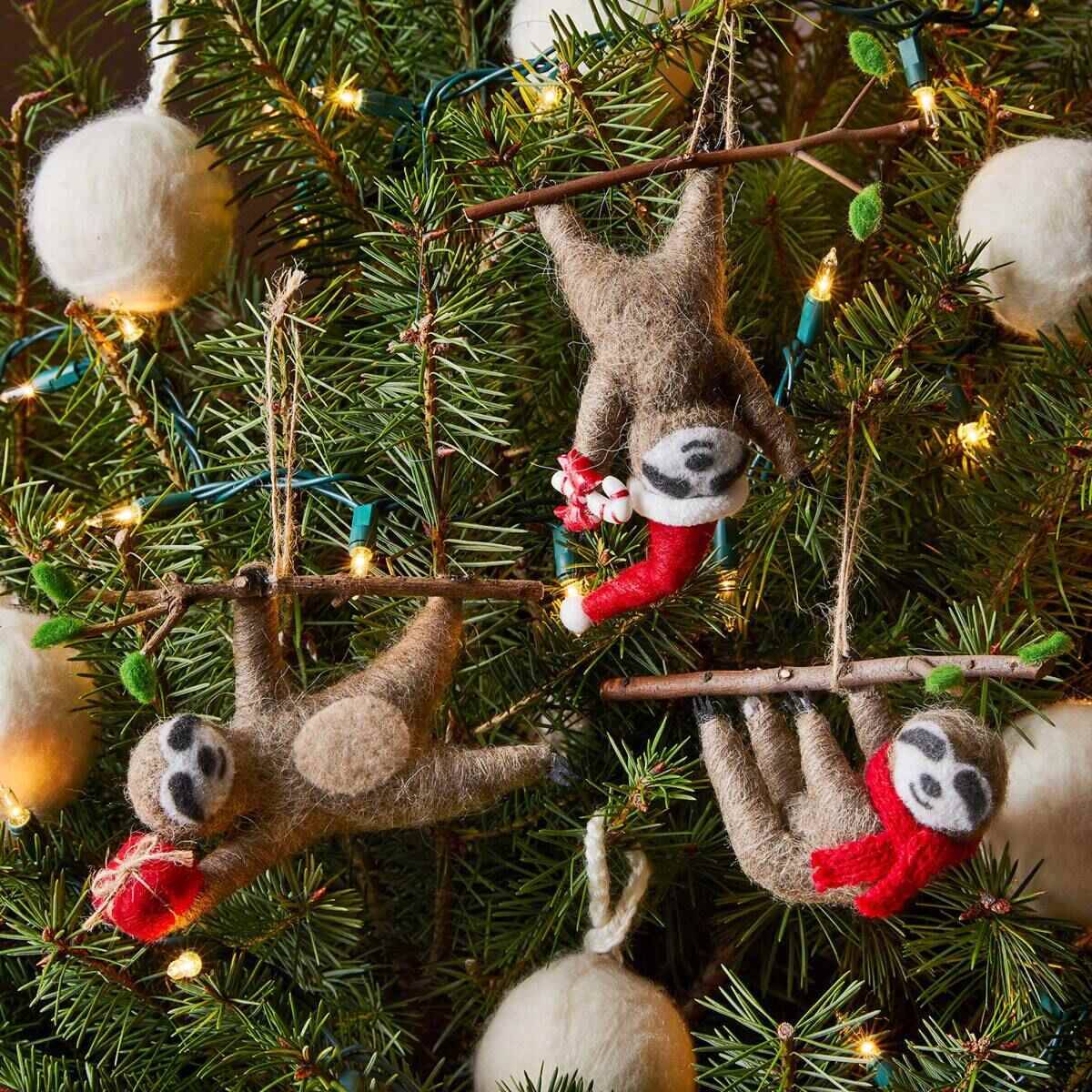 8-unbelievable-sloth-ornament-for-2023