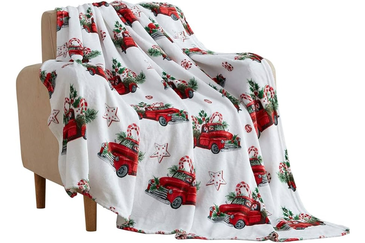 9 Amazing Christmas Blanket for 2024