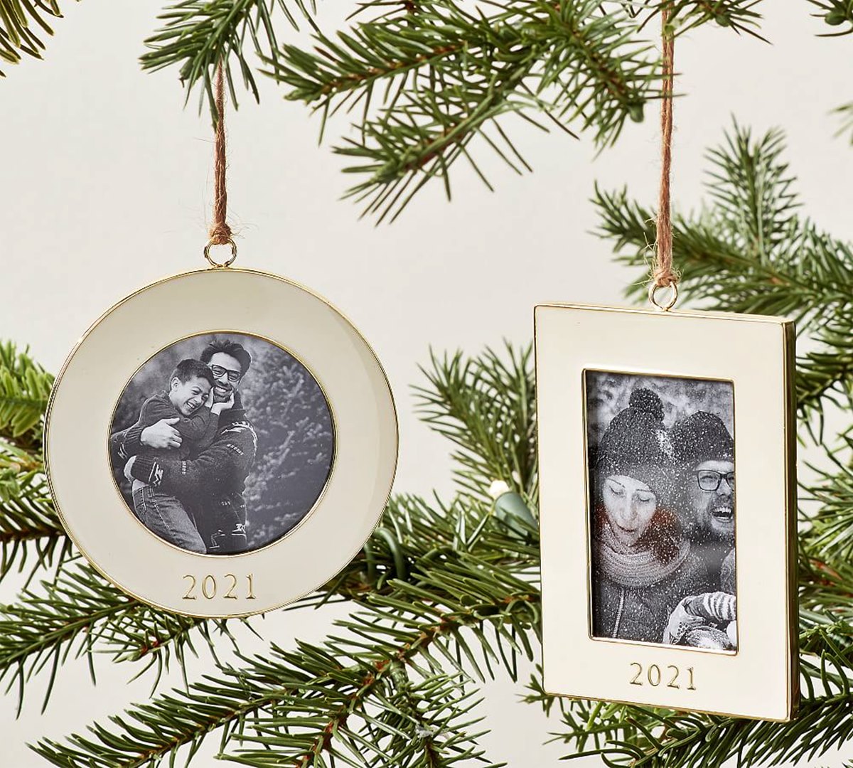 9 Incredible Ornament Frames for 2023