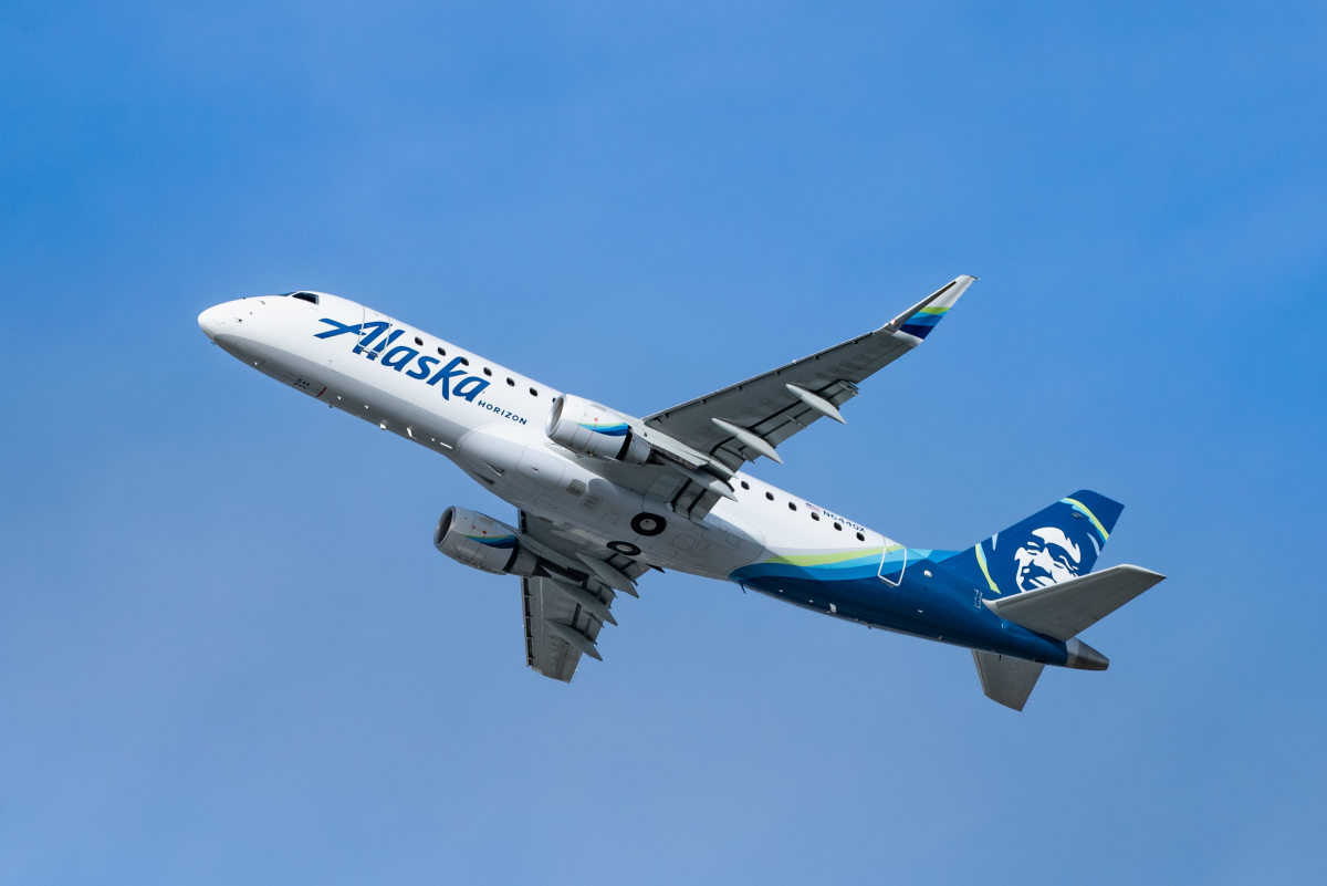 Alaska Airlines Pilot Faces 83 Counts Of Attempted Murder For Mid-Flight Incident