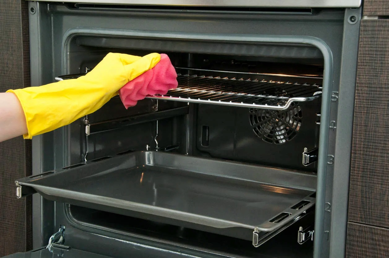 Can I Leave Racks In Oven When Self-Cleaning