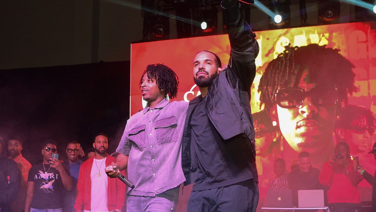 Drake Reveals 21 Savage’s Green Card Approval: Now Free To Travel Outside The United States