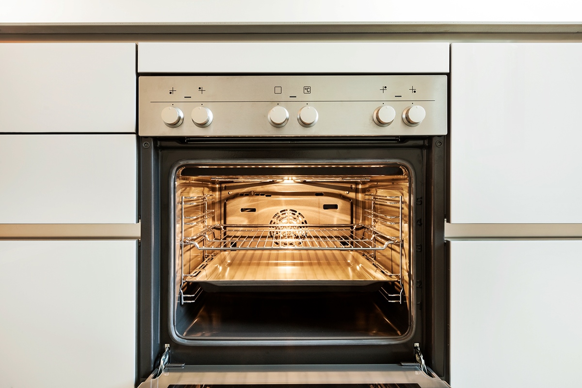 How Do You Use Self-Cleaning Oven