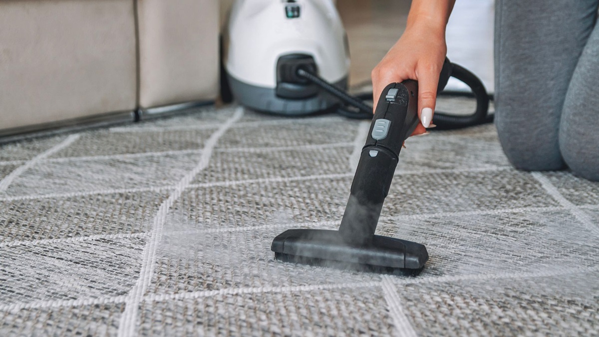 How Does Steam Cleaning Carpet Work