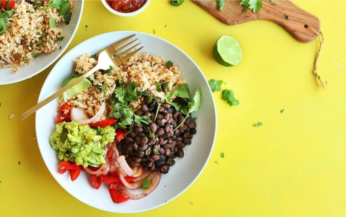 how-many-calories-in-burrito-bowl