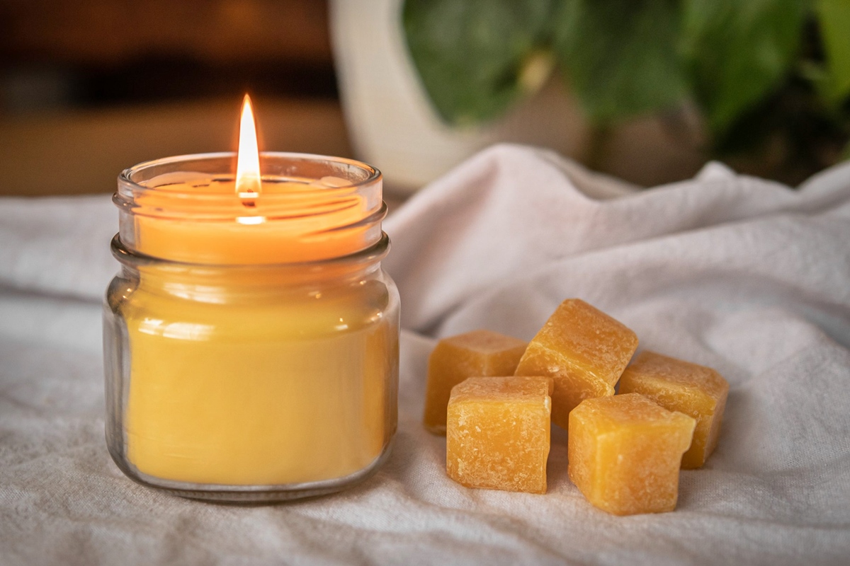 how-much-beeswax-to-make-a-candle