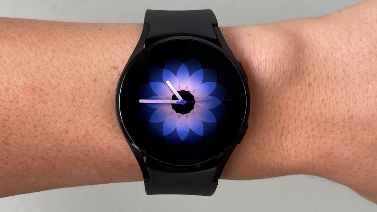 How To Change Samsung Watch Face