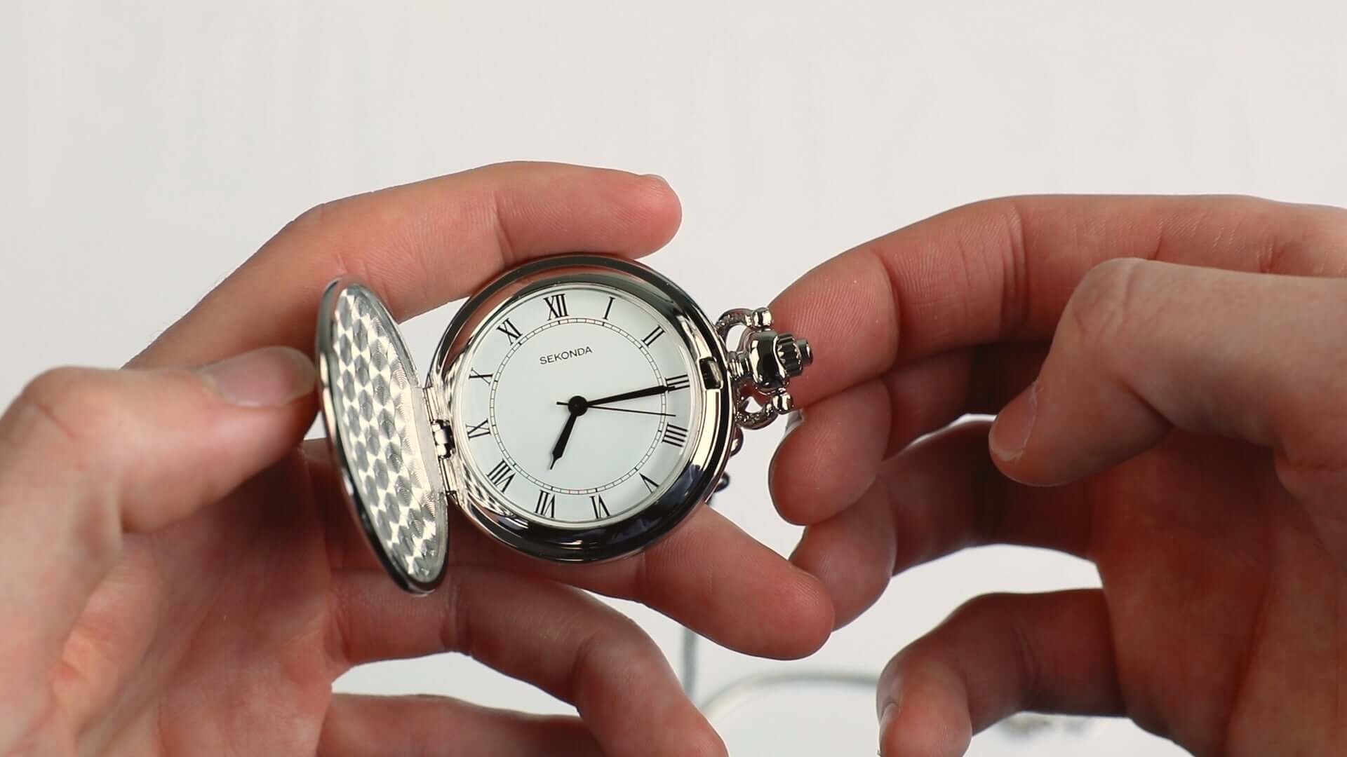 How To Change The Time On A Pocket Watch