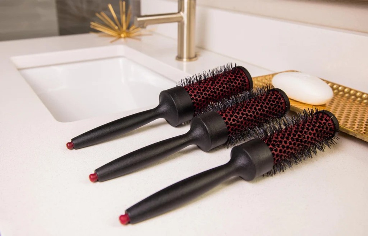 How To Clean A Round Hair Brush
