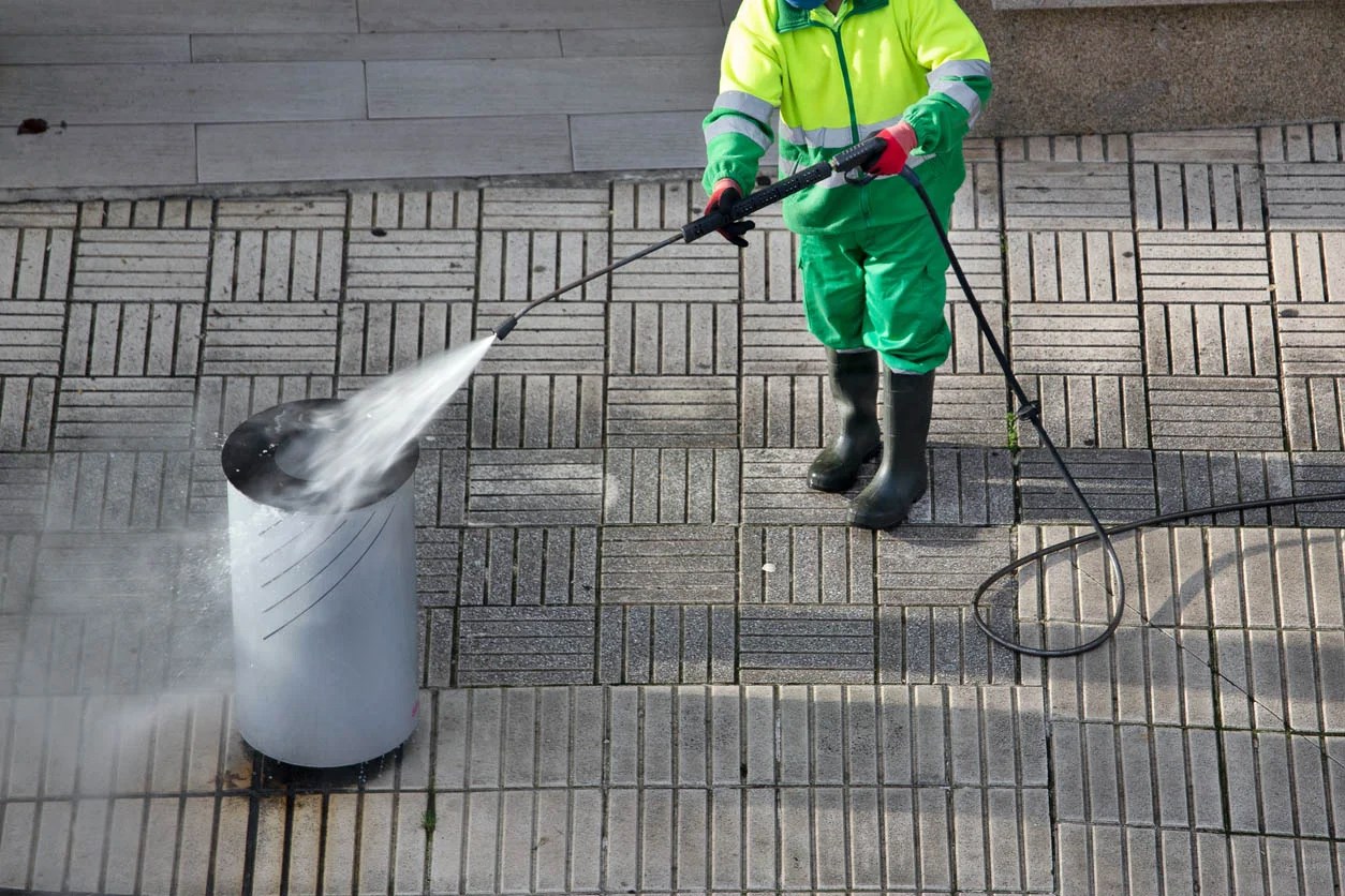 How To Clean An Outdoor Trash Can