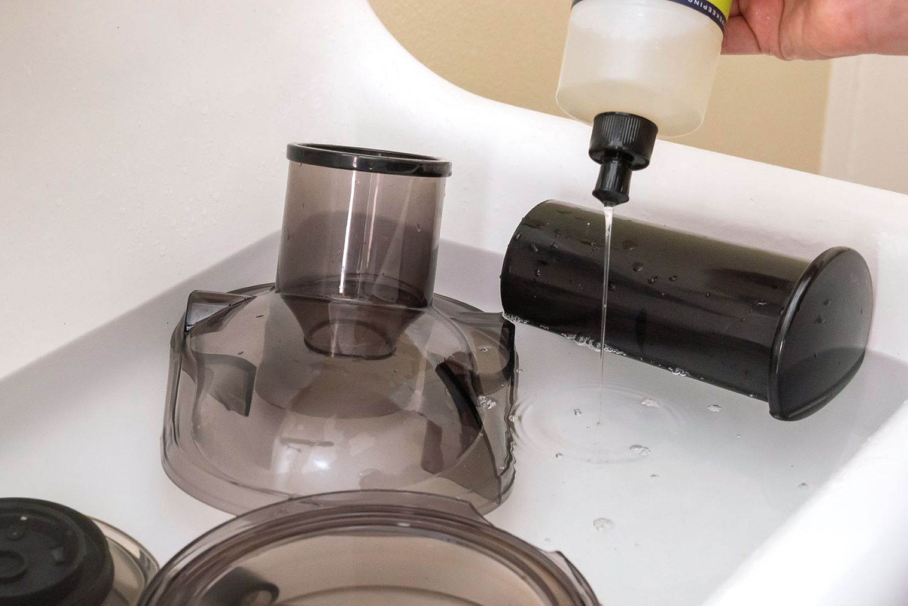 How To Clean Juicer Mesh Strainer