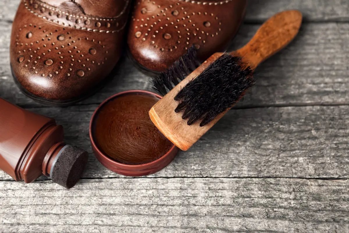 How To Clean Shoe Polish Brush
