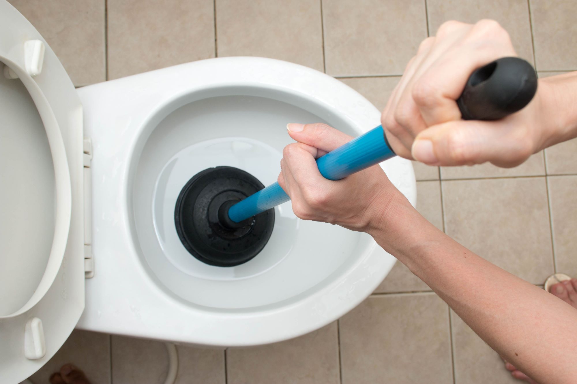 How To Clean Toilet Without A Brush
