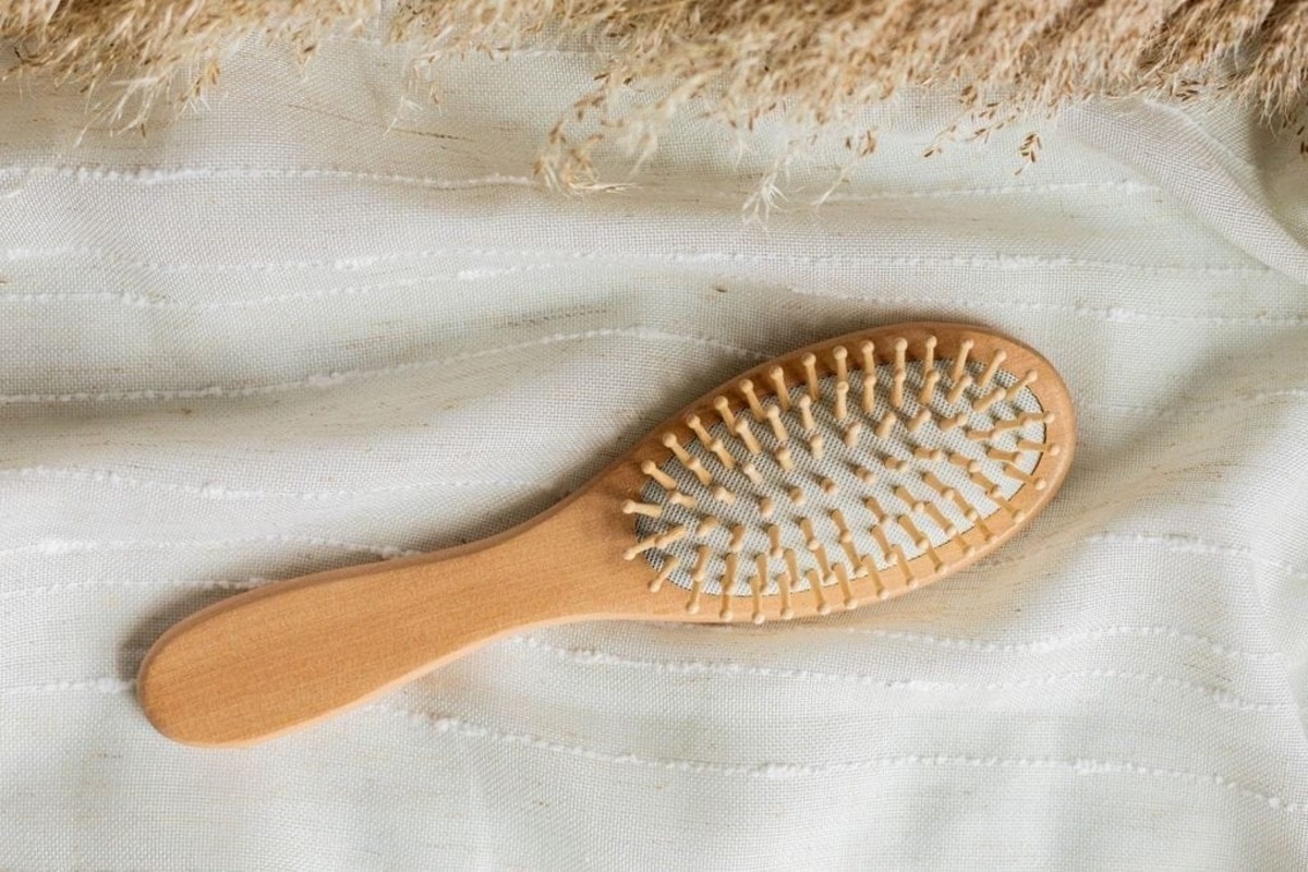 How To Clean Wooden Brush