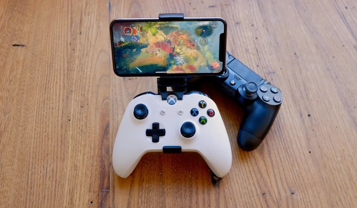 How To Connect An Xbox One Controller To An IPhone