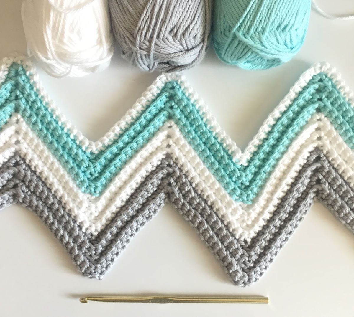 How To Crochet A Chevron Blanket