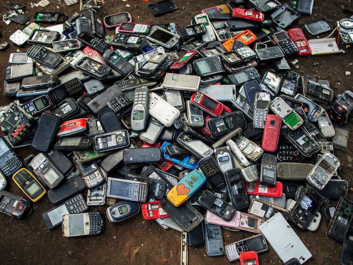 How To Dispose Of Electronic Devices