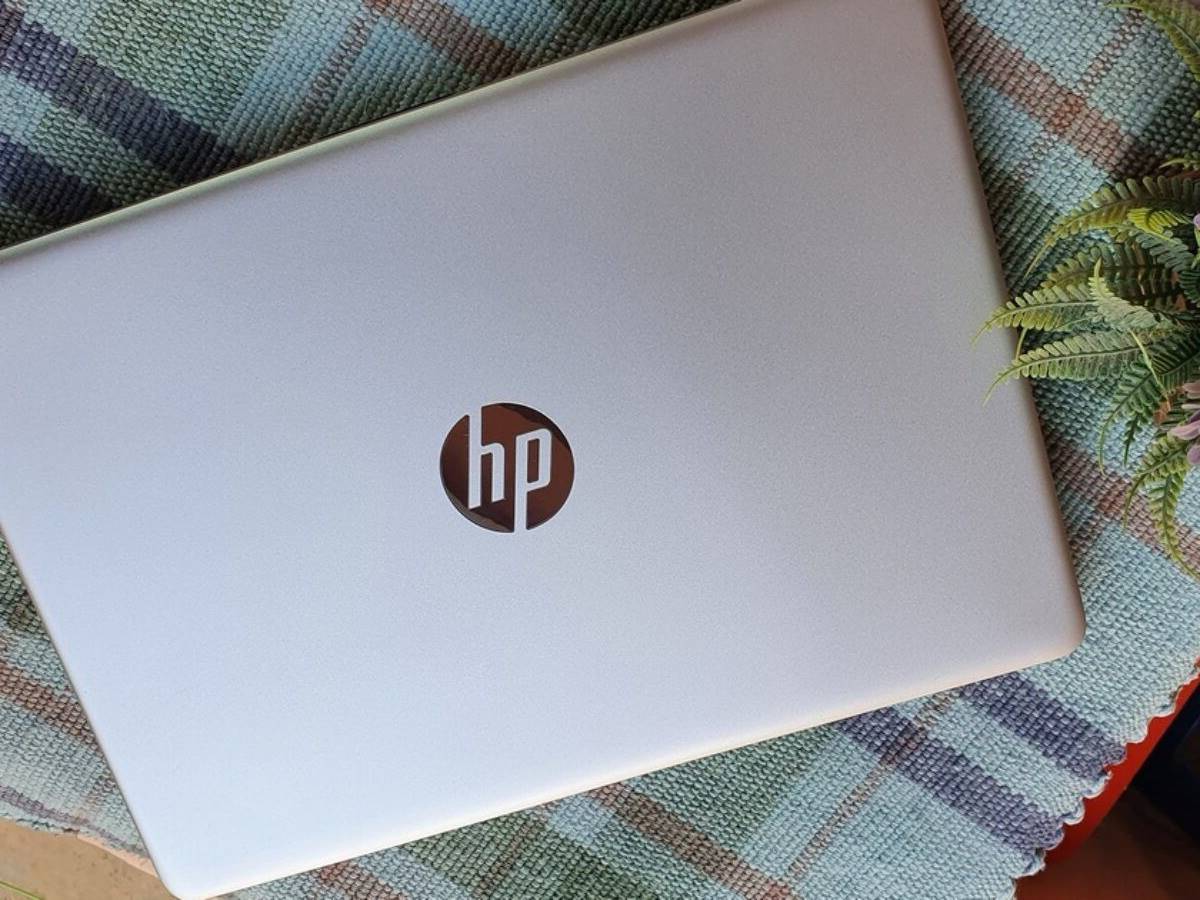 How To Fix The Microphone On An HP Laptop