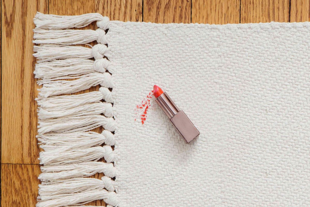 How To Get Lipstick Out Of A Rug