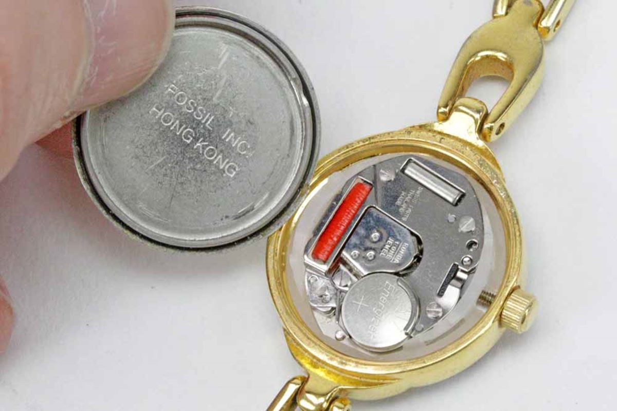 How To Remove A Stubborn Watch Back