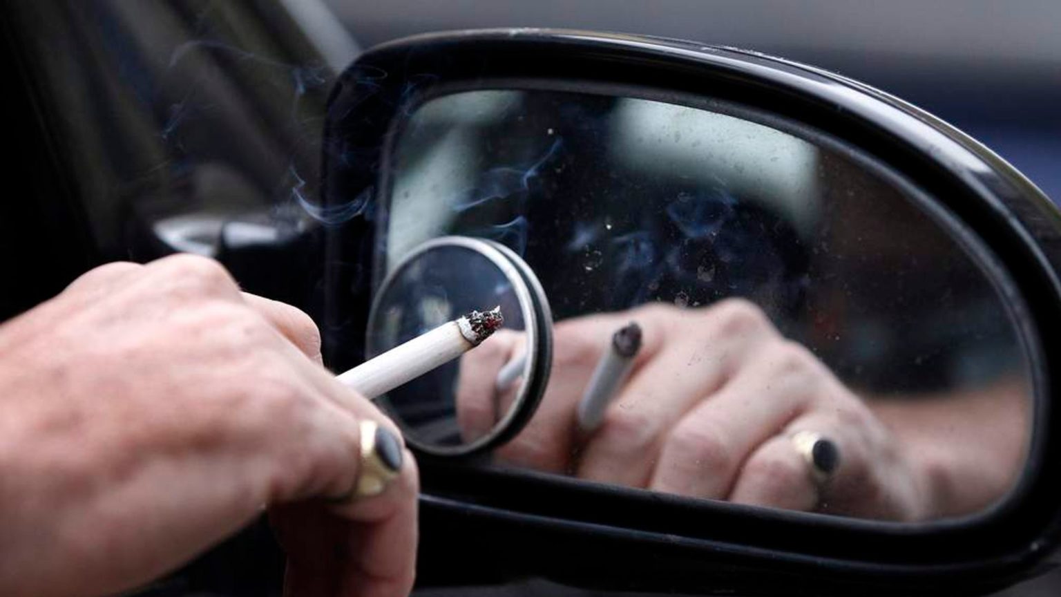 How To Remove Smoke And Cigarette Smells From A Car